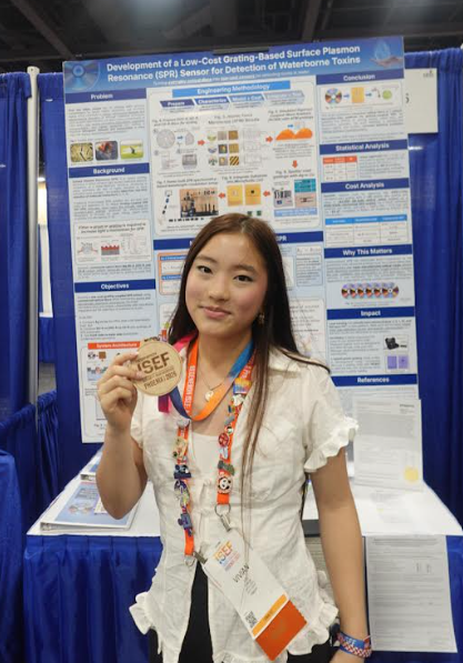 Vivian at ISEF